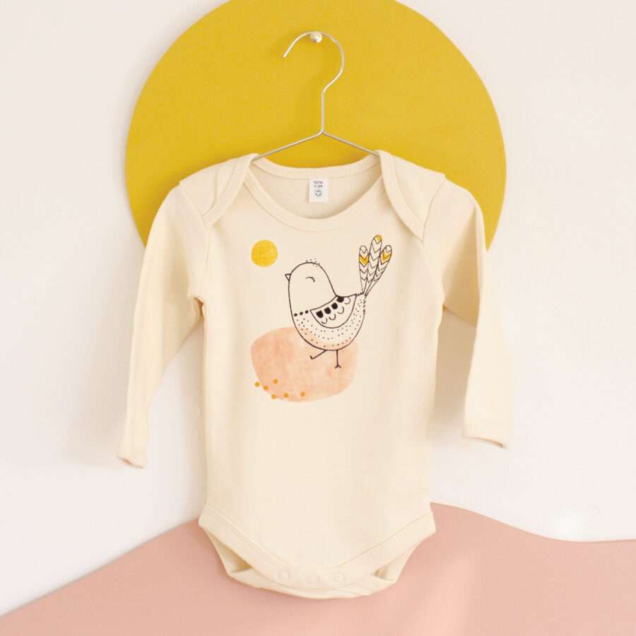 Baby-Body mit Spatz Motiv aus 100% Bio-Baumwolle von little Ruby Berlin