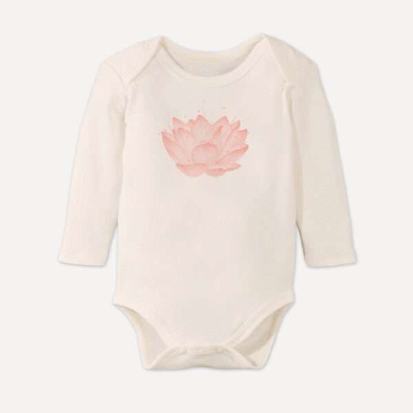 Lotus-Body-l01-littleruby Baby-Body aus Bio-Baumwolle mit Lotus Lotusbluete Motiv perfektes Geschenk zur Geburt von little Ruby Berlin