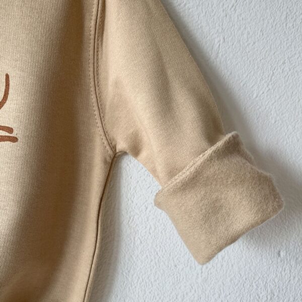 Dackel Kinder Pullover Ärmel Ansicht von little Ruby