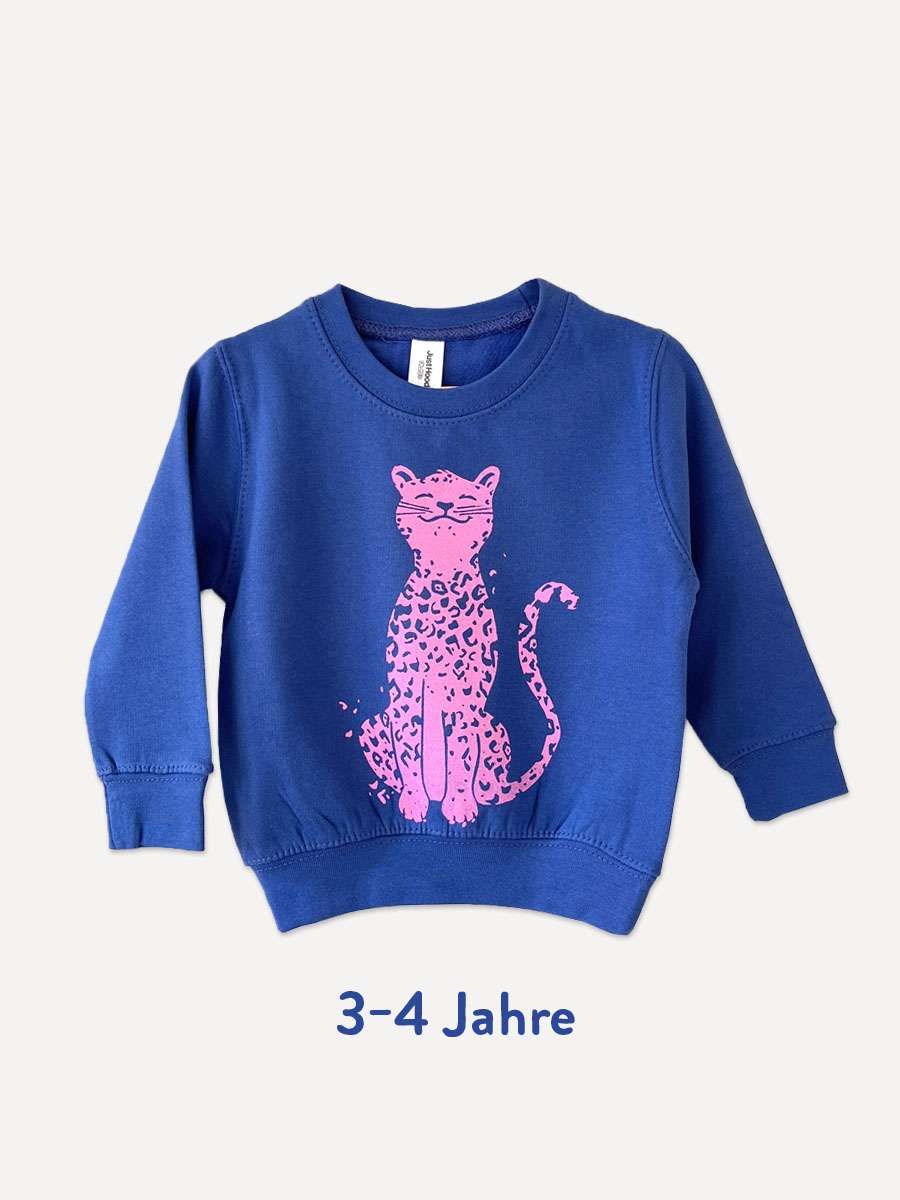 leo-leopard-blau-sweatshirt-34-little-ruby blauer Pullover mit leopard Aufdruck für 3-4 jährige Kinder von little Ruby Berlin