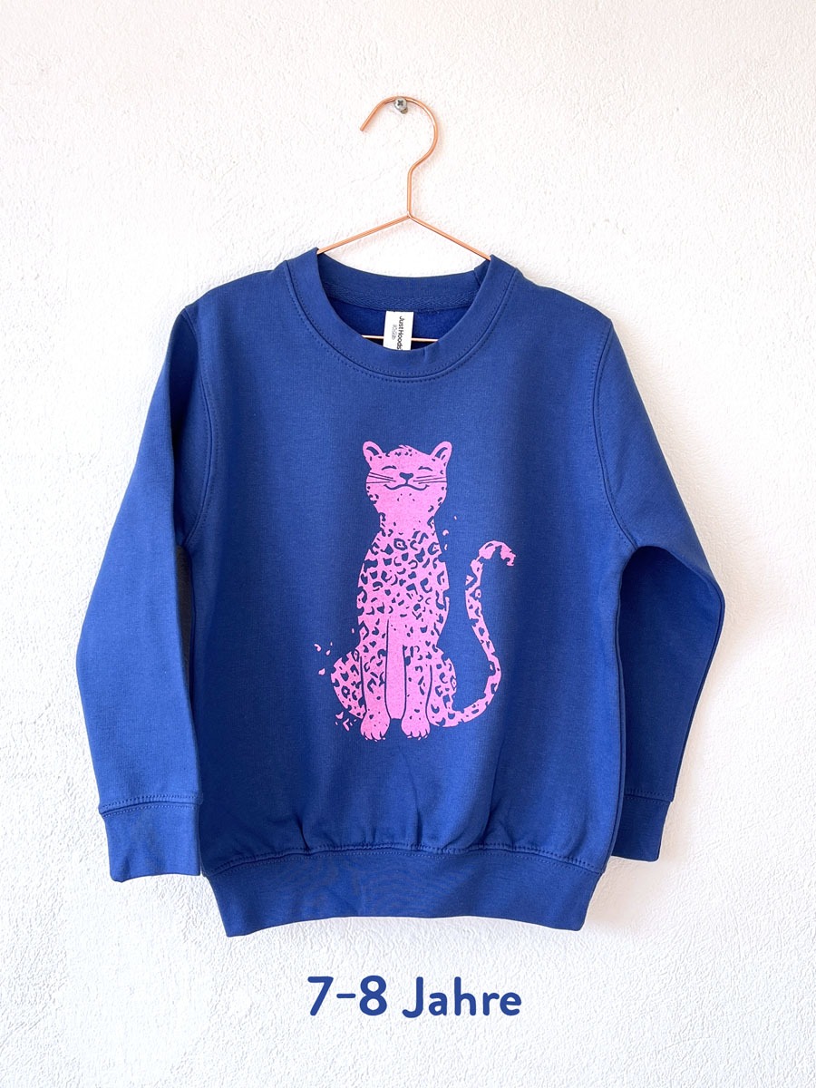 leo-leopard-blau-sweatshirt-78-little-ruby Blaue Kinder Pullover 7-8 Jahre mit Leopard-Print von little Ruby