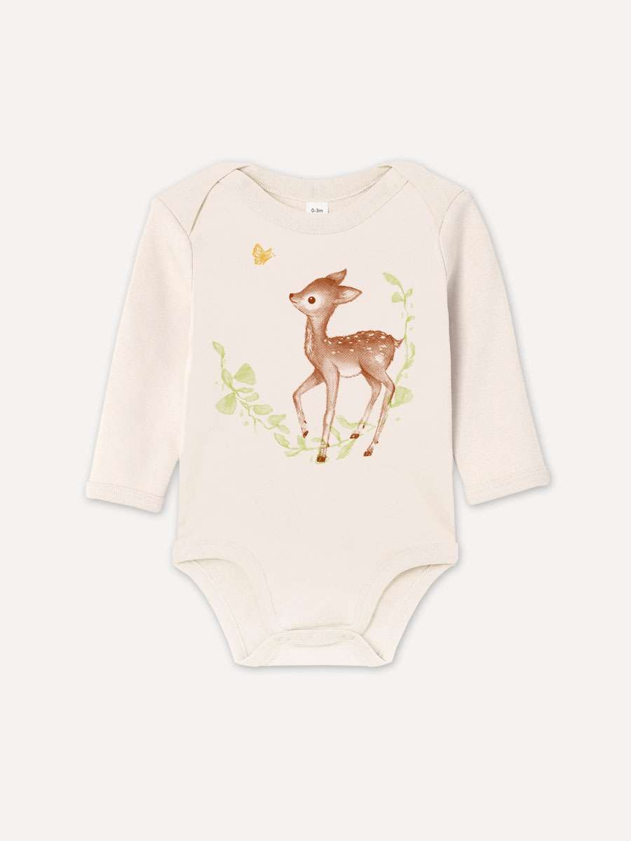 Reh-Bambi-Baby-Body-ranke-01-little-ruby Baby-Body aus 100 % Bio-Baumwolle mit Bambi Rekitz Reh Schmetterlin Wald Motiv von little Ruby Berlin