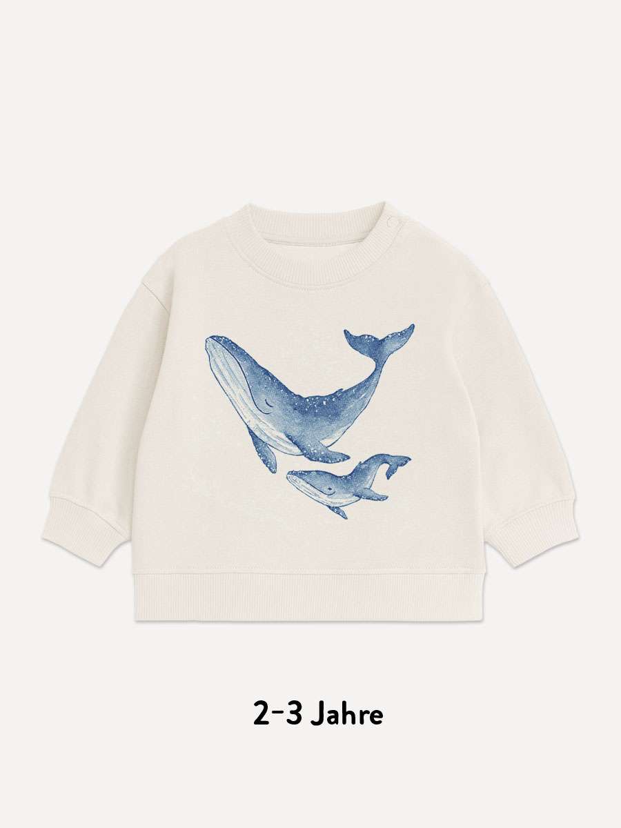 Naturfarbener Baby Sweatshirt mit flow in the dark für 2-3 Jahre aus ungebleichtem French Terry mit leuchtendem Buckelwal Motiv von little Ruby Berlin